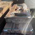 Ca. 121x Angelim Pedra Palen geschaafd, 45x45mm, lengte 4/155cm, 63/18